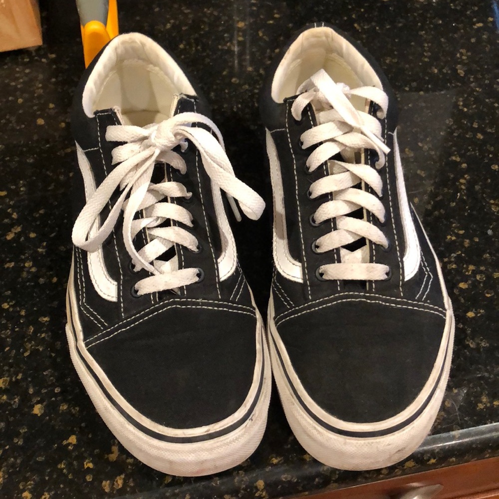 Black old skool vans